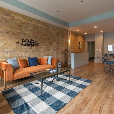 Apartament Charming 3Br In Queen Street East By Sonder Toronto Zewnętrze zdjęcie